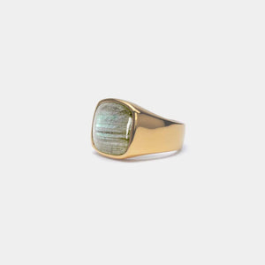 IX Studios Ringe IX Cushion Signet Ring Labradorite