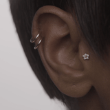 Maria Black Øreringe Daisy 3 piercing ørestik - 14K P1093Y-3